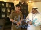 بالفيديو.. مشهد مؤثر لقائد عسكري لحظة دفن الشهيد “الجعفري”